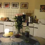 Haus Auf Der Warft In Wangerland * 쉴리그