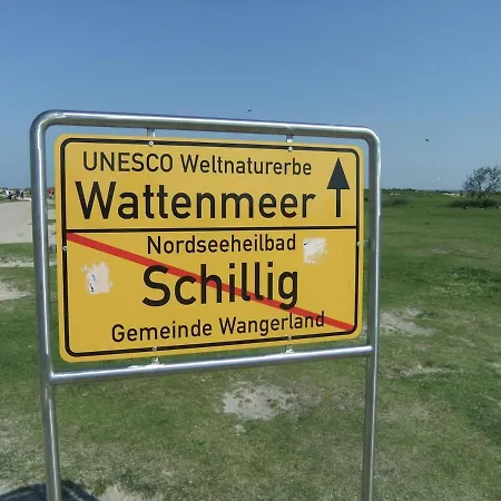 Haus Auf Der Warft In Wangerland בית נופש